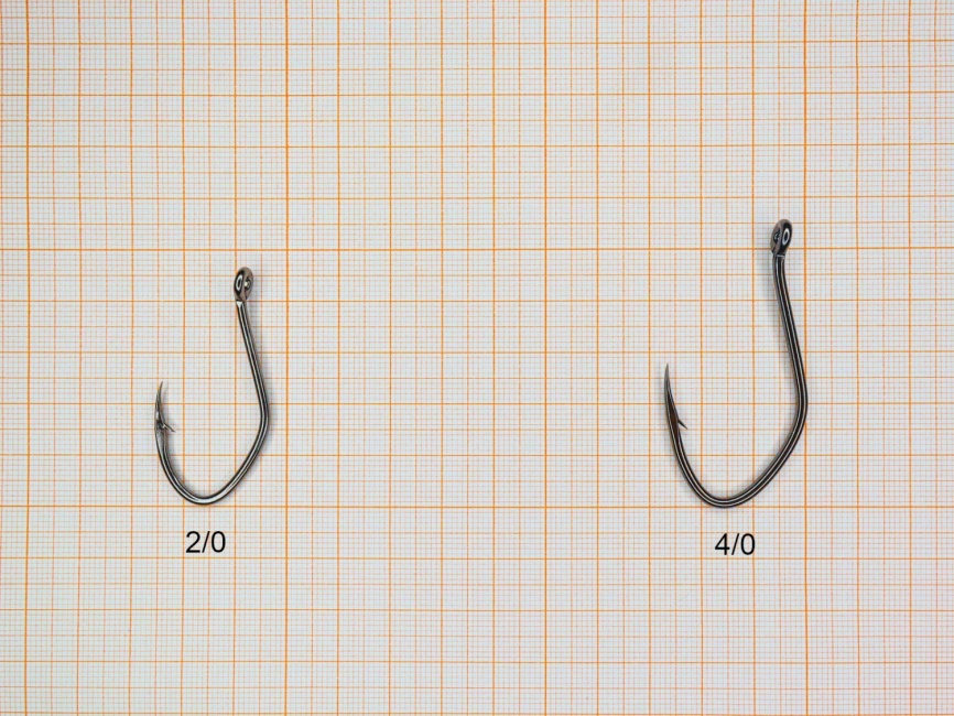 Крючок "Сезон Рыбалки" СОМОВИЙ с ушком, № 2/0, покрытие BN (продаётся поштучно) фото 2